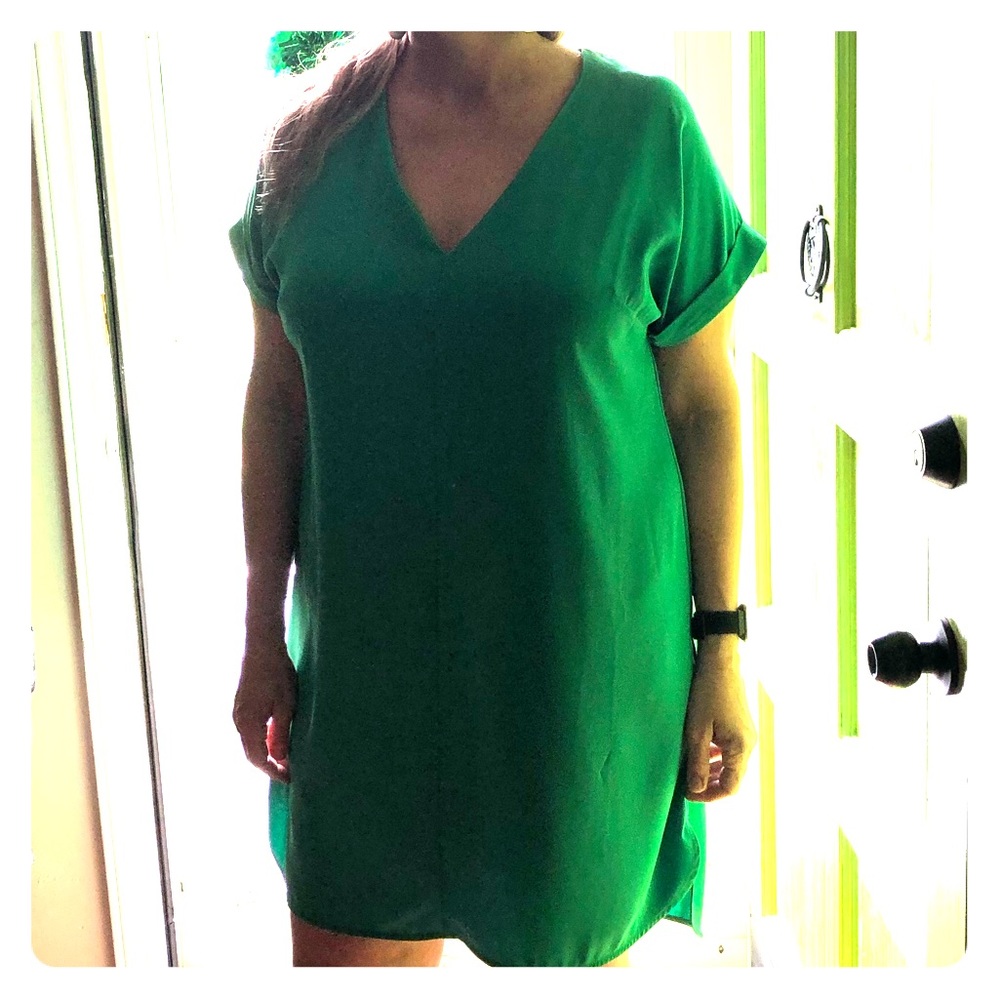 Green shift dress